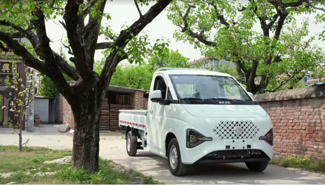 东风睿立达T7全能出击，重塑小卡新标杆