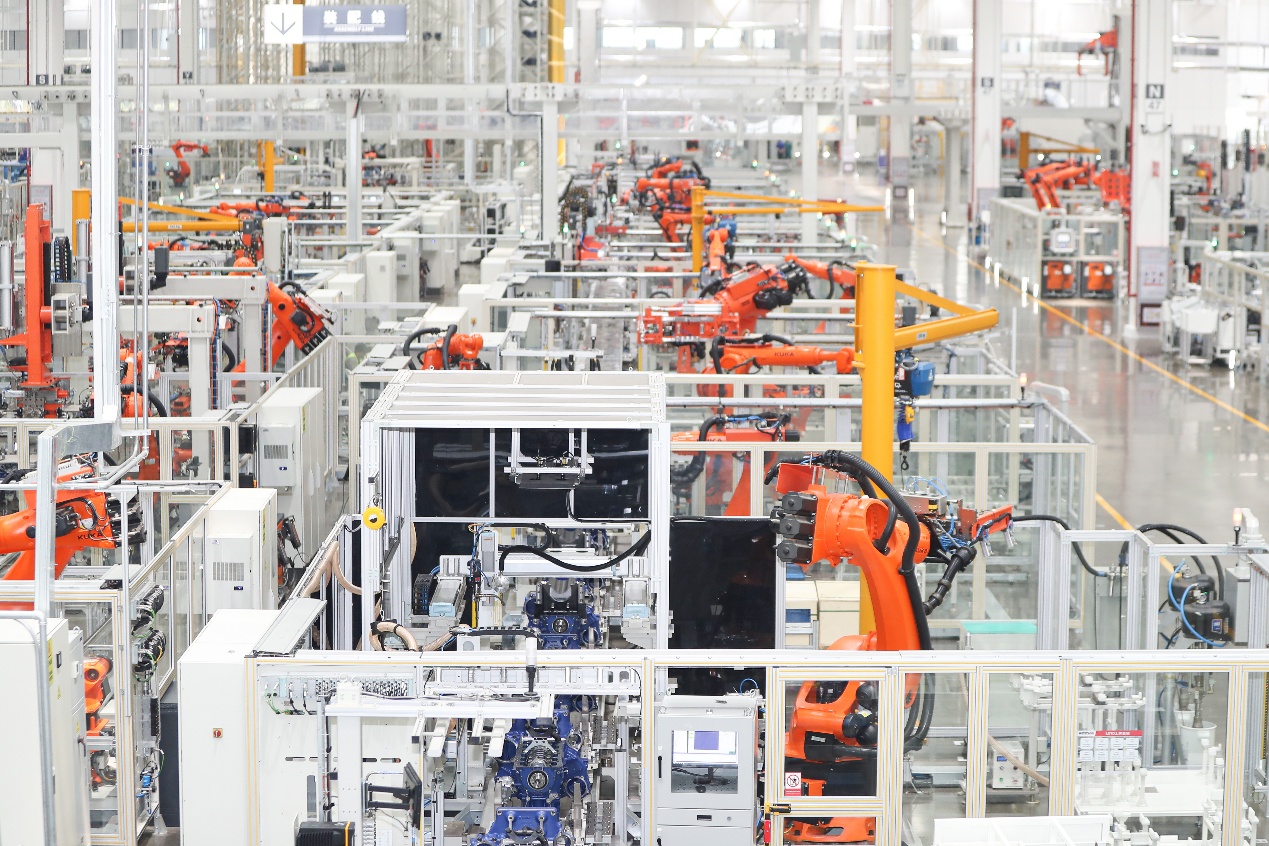 从智造工厂到AI赋能 潍柴“数智转身”的深度实践​